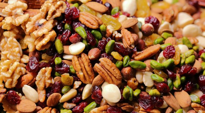 Here’s how to incorporate more raw food into your diet